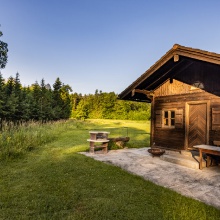 Grillplatz mit Hütte für Partynächte